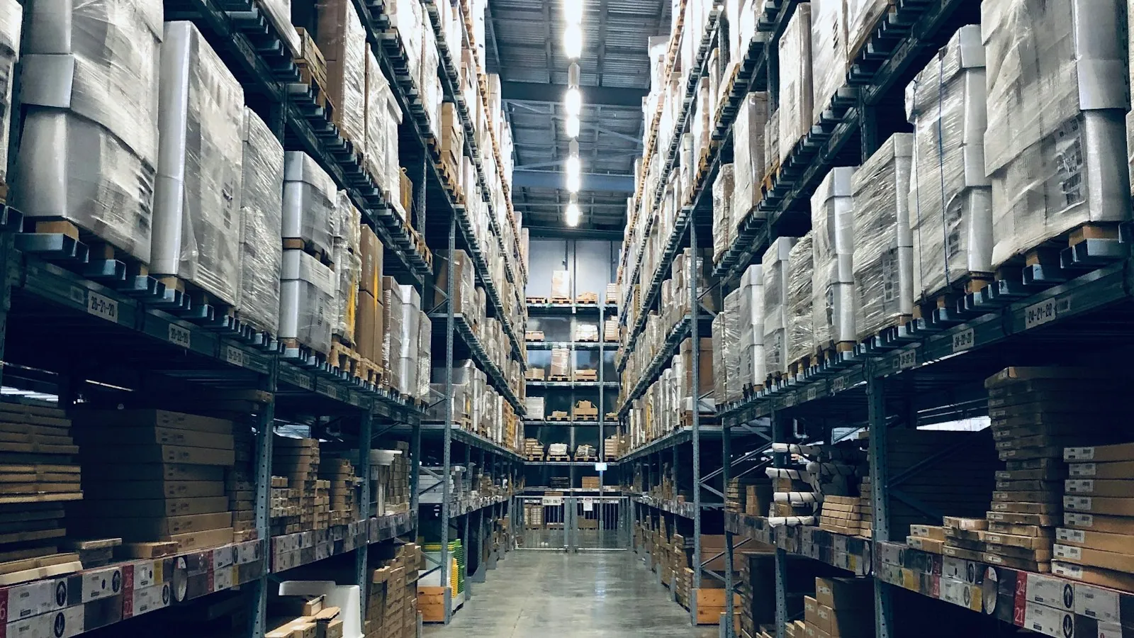 Warehouse shipping and pickup